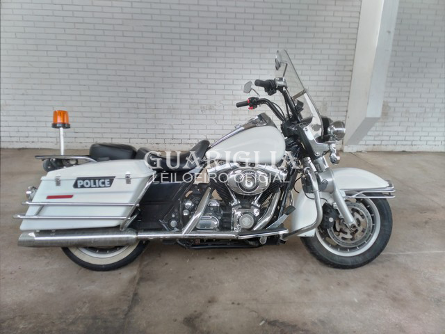 HARLEY DAVIDSON ROAD KING POLICE FLHP 2008