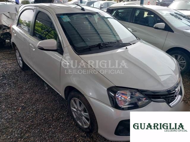 TOYOTA ETIOS X PLUS AT 1.5 16V 2020