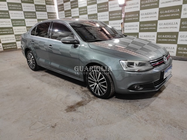 VOLKSWAGEN JETTA 2.0 TSI HIGHLINE GASOLINA TIPTRONIC 2013