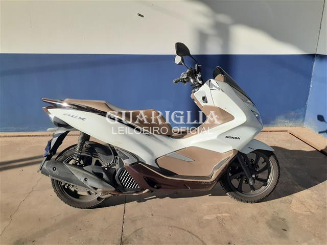 PCX DLX ABS 2021