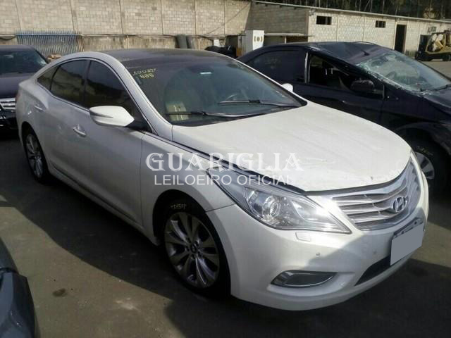 AZERA 3.0 V6 2012