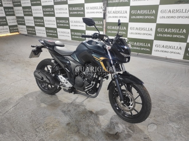 YAMAHA FZ25 FAZER 2024